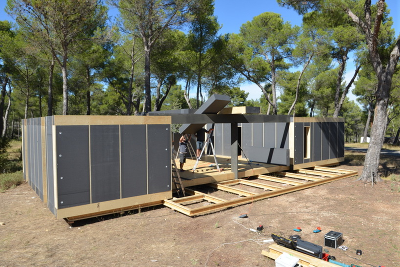 Illustration for article titled This Cheap, Recyclable Passive House Assembles Like Lego